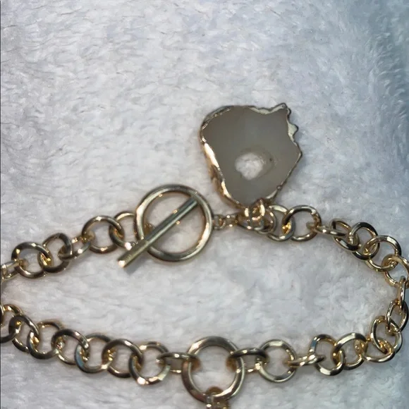 Tassel Bracelet with stone charms Daisy Fuentes nwt gold tone - Picture 3 of 6